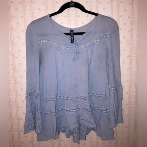 Beautiful baby blue bohemian top! Size medium